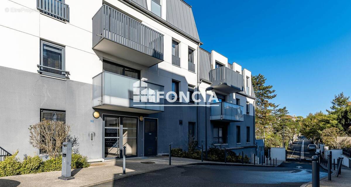 Appartement à LE RAINCY