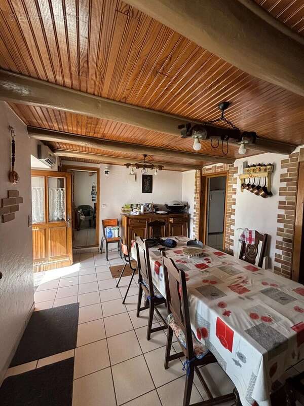 Saugues, charmante maison en pierres. - photo 5