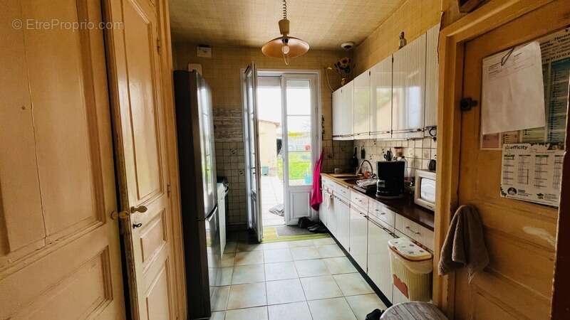Maison en pierre familiale 5 pieces - saint leu d'esserent (60340) - dpe c - calme - jardin - garage - cave - potentiel - proxim - photo 6