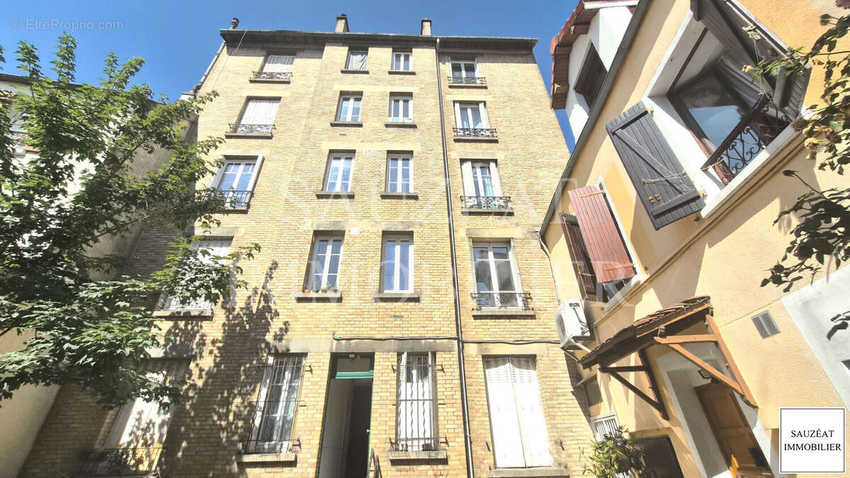 Bagneux - Appartement en centre-ville - photo 2