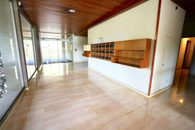 Appartement à MEYLAN
