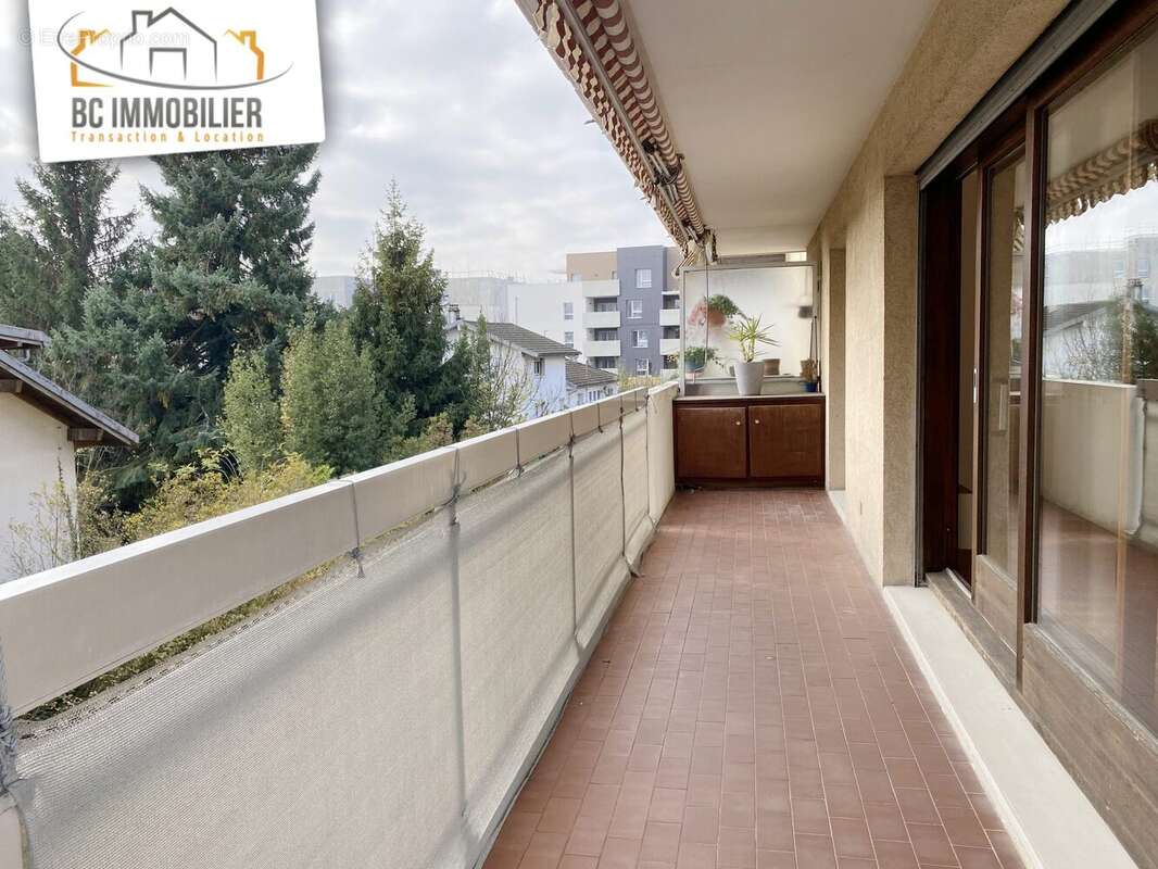 Appartement à FERNEY-VOLTAIRE