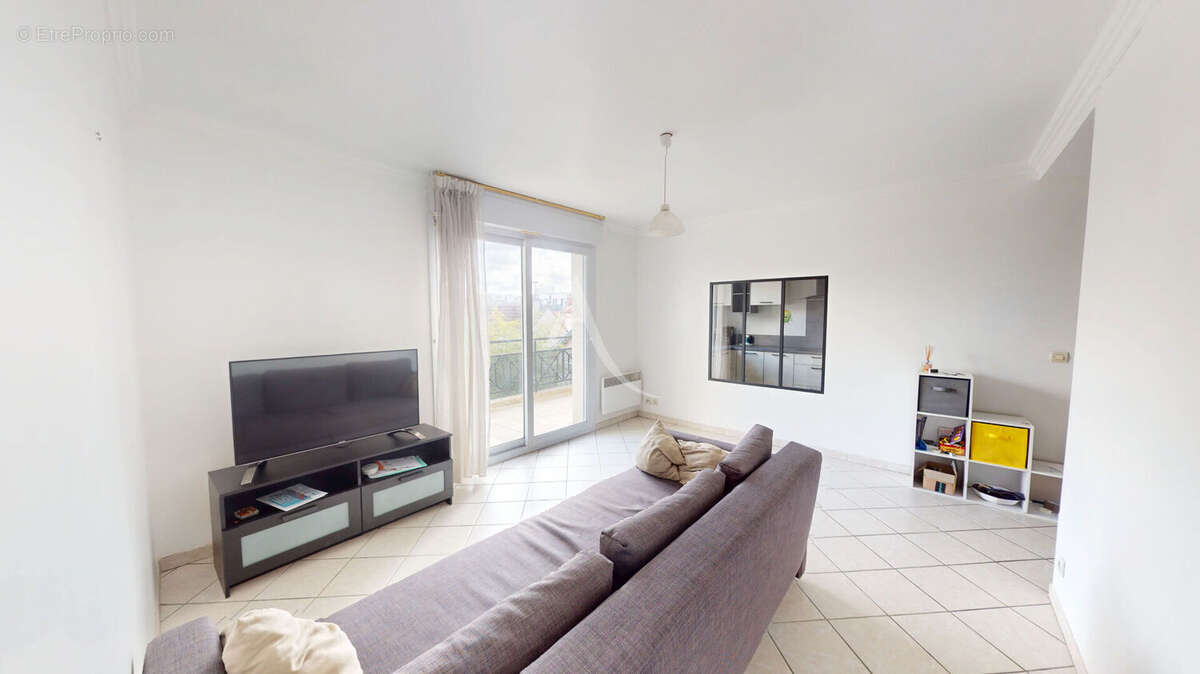 Appartement à VILLEMOMBLE