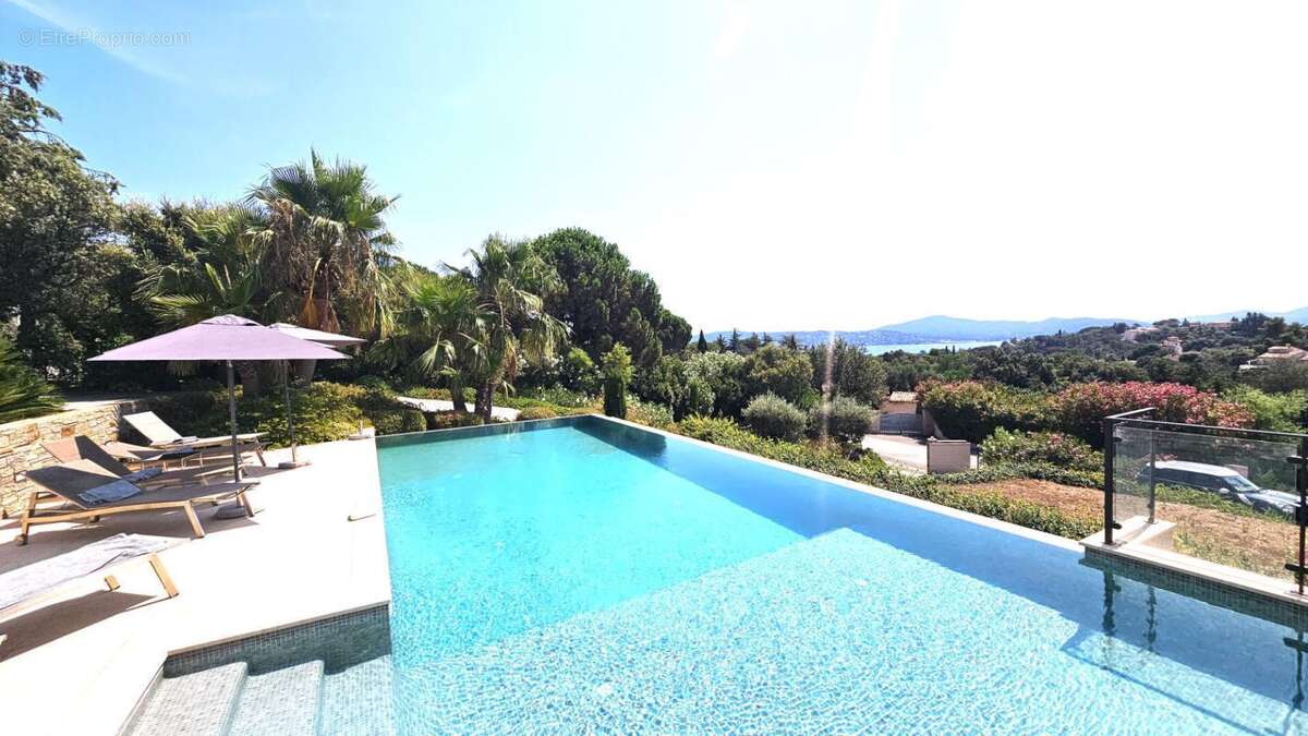 Maison à GRIMAUD