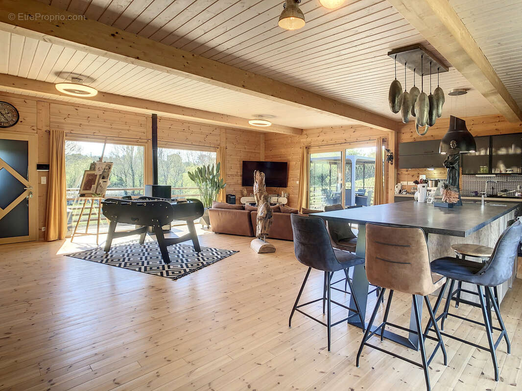 Maison à LA HAYE-D&#039;ECTOT