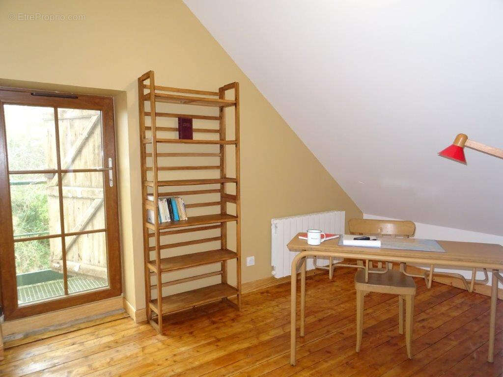 Maison à LA BAZOCHE-GOUET