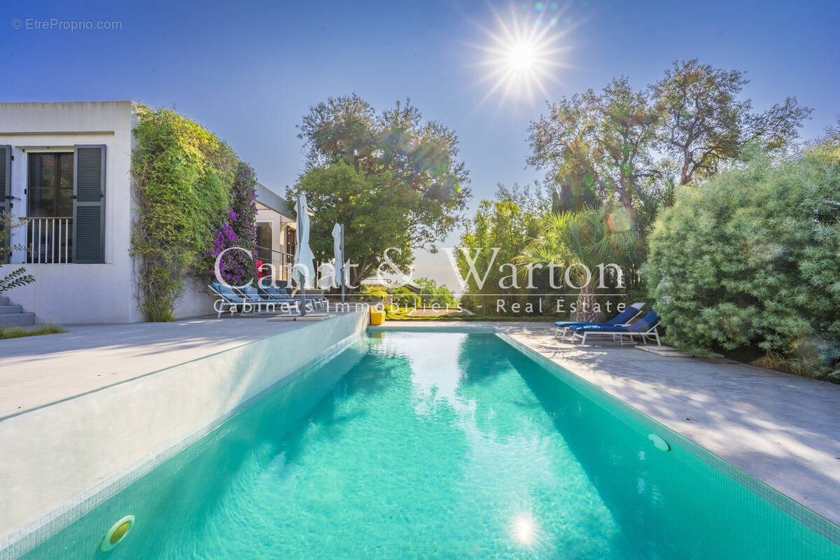 Maison à RAYOL-CANADEL-SUR-MER