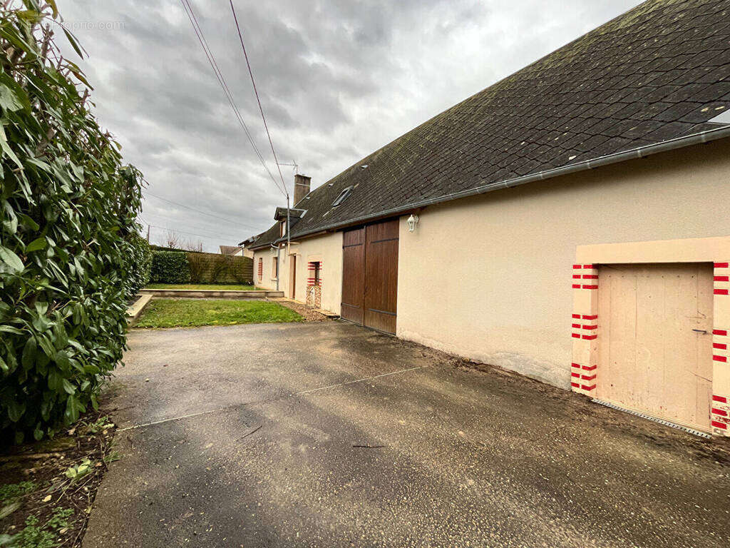 Maison à SOULANGIS
