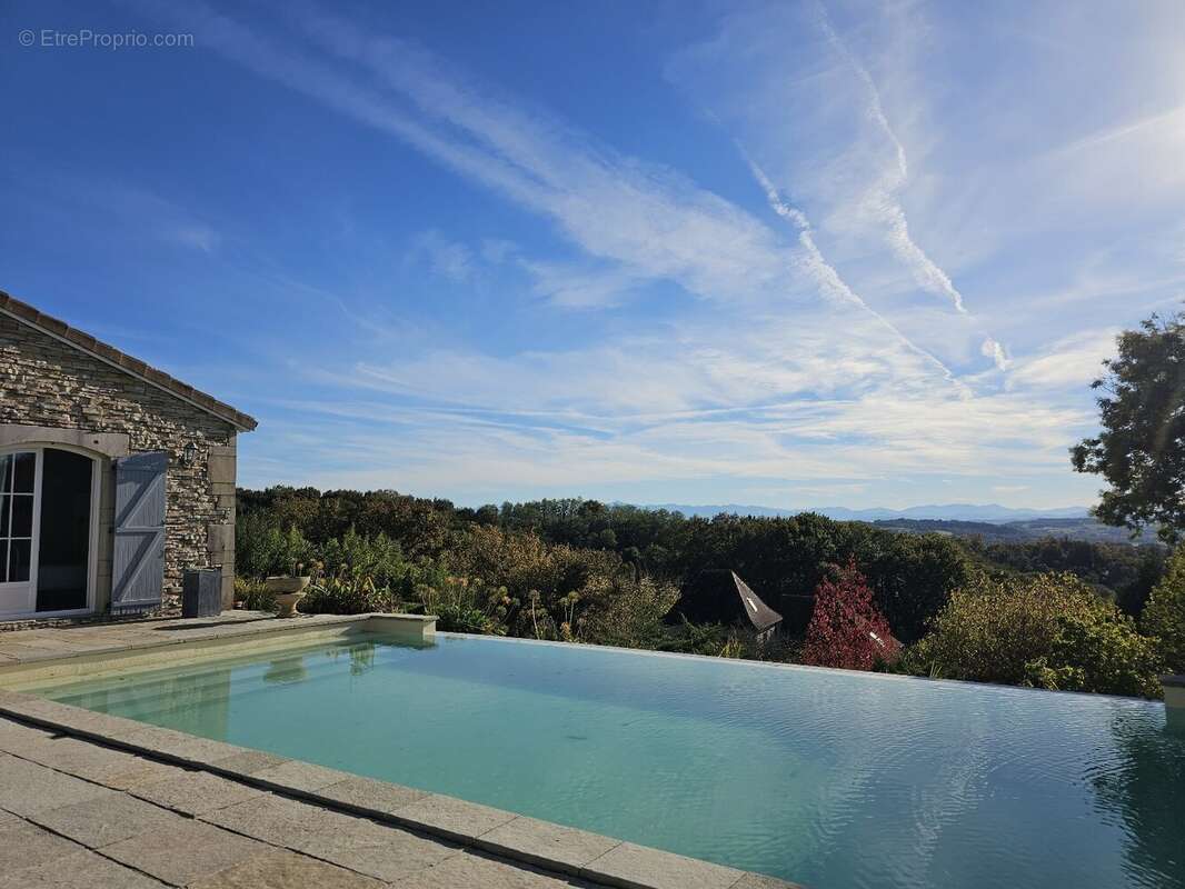 Maison à SALIES-DE-BEARN