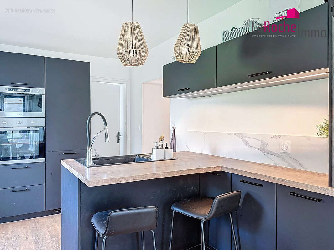 Maison à LA ROCHE-MAURICE