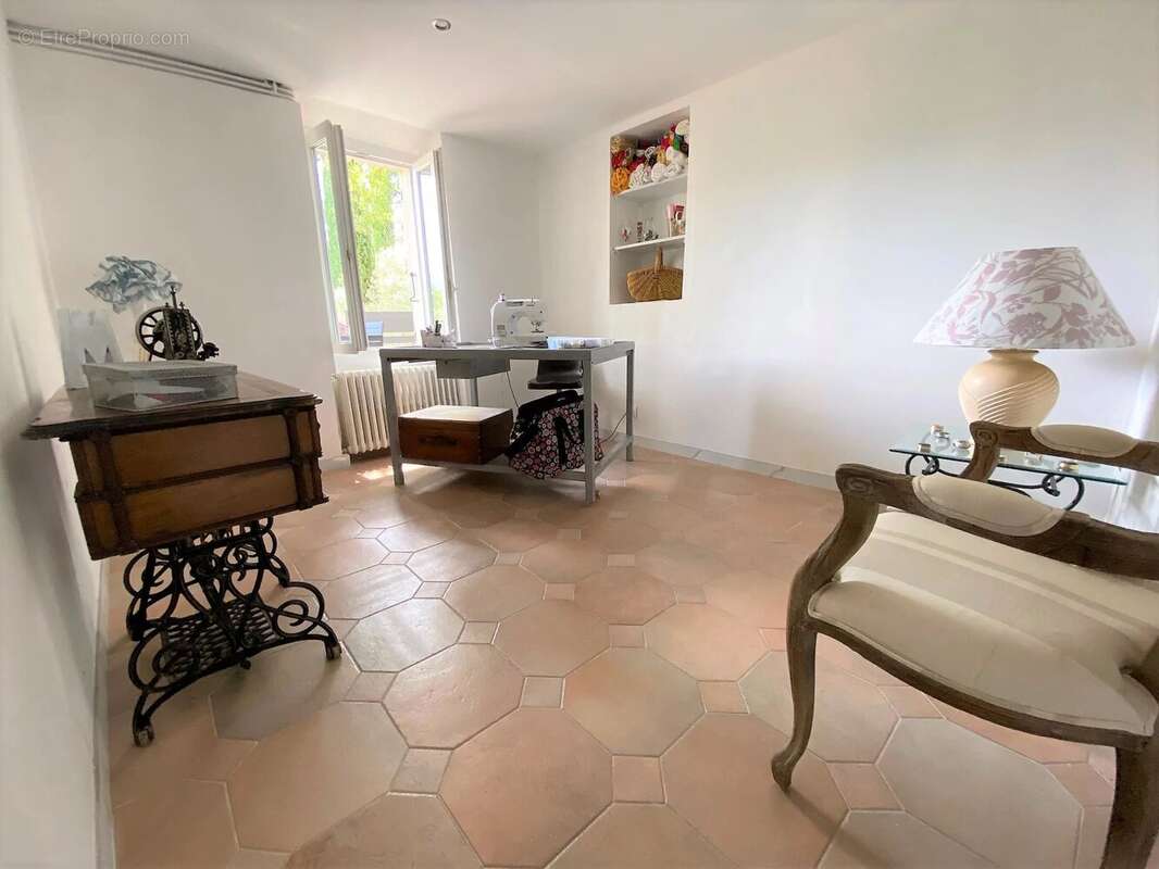 Maison à AURIOL