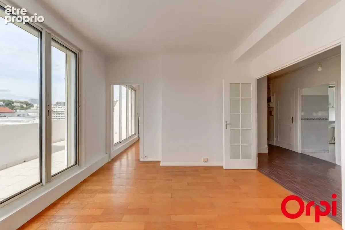 Appartement À Vendre T3 avec terrasse - photo 10