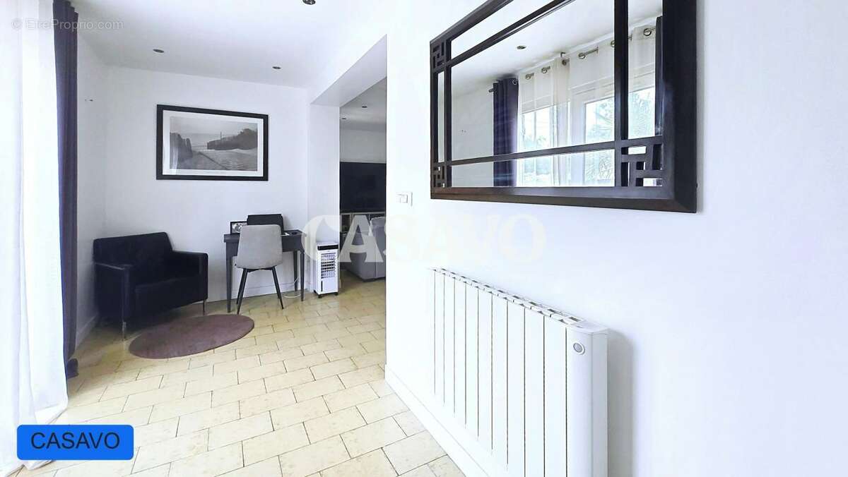 Vente Maison 4 pièces de 91m² - 93190 Livry-Gargan - photo 4