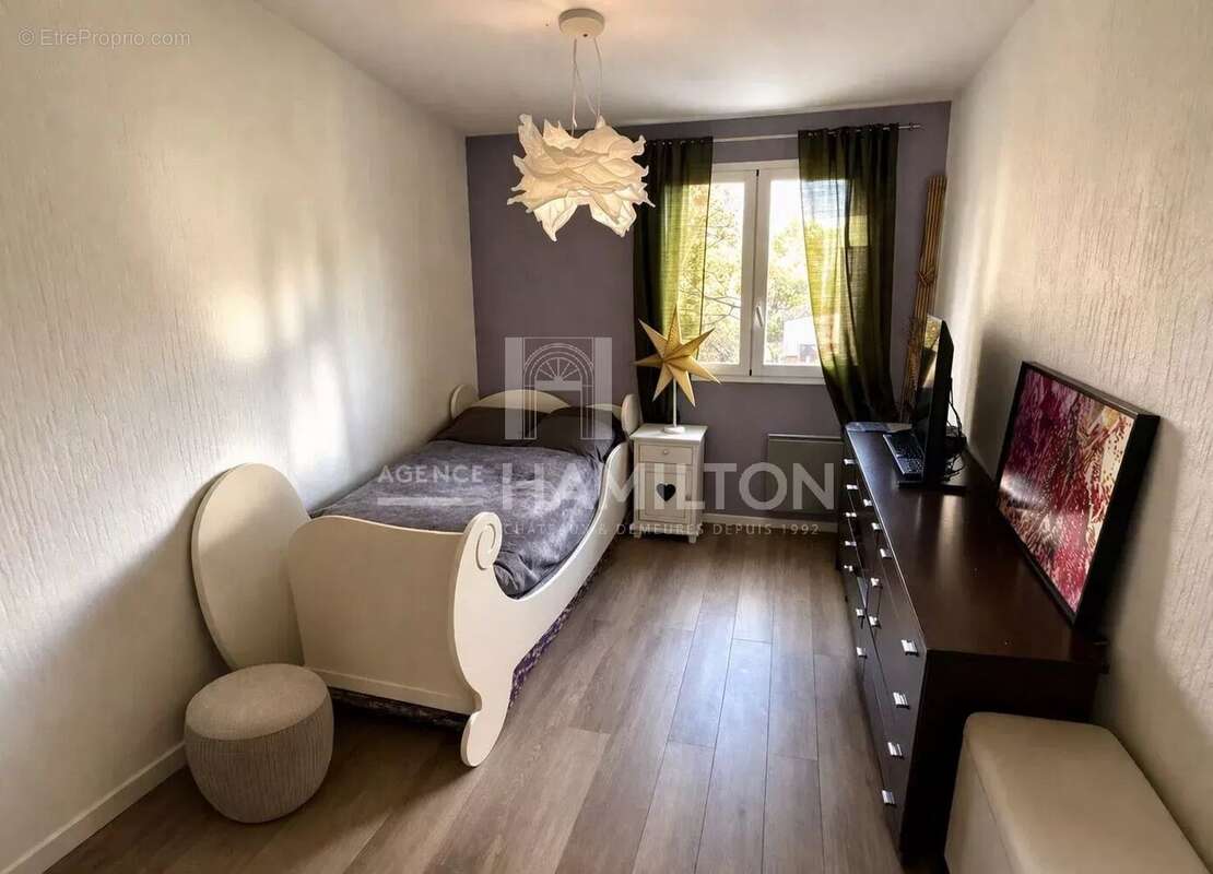 Appartement à VALBONNE