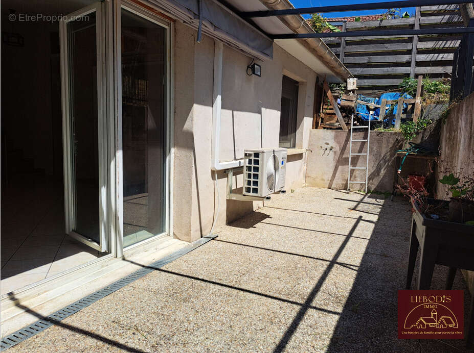 Maison de village entièrement rénovée - photo 10