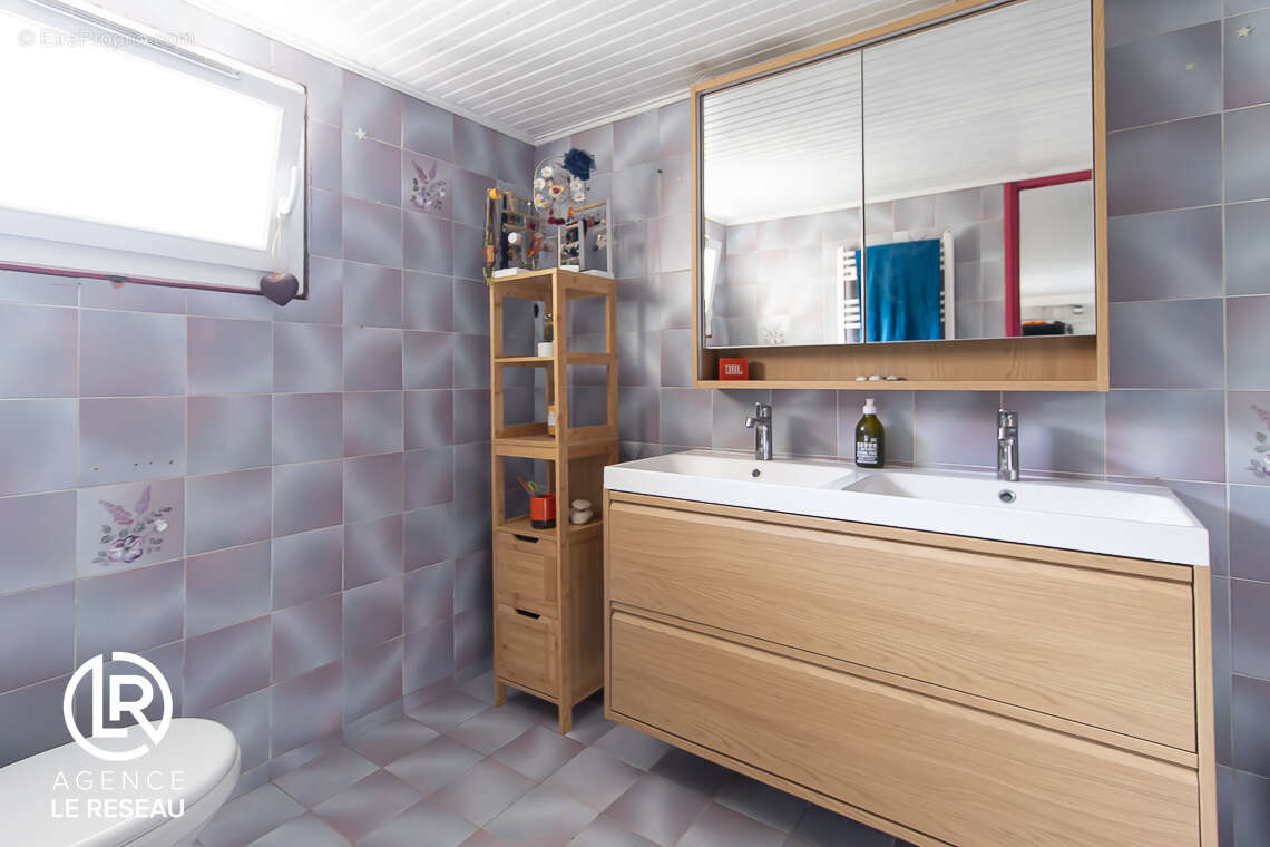 Maison à L'HAY-LES-ROSES