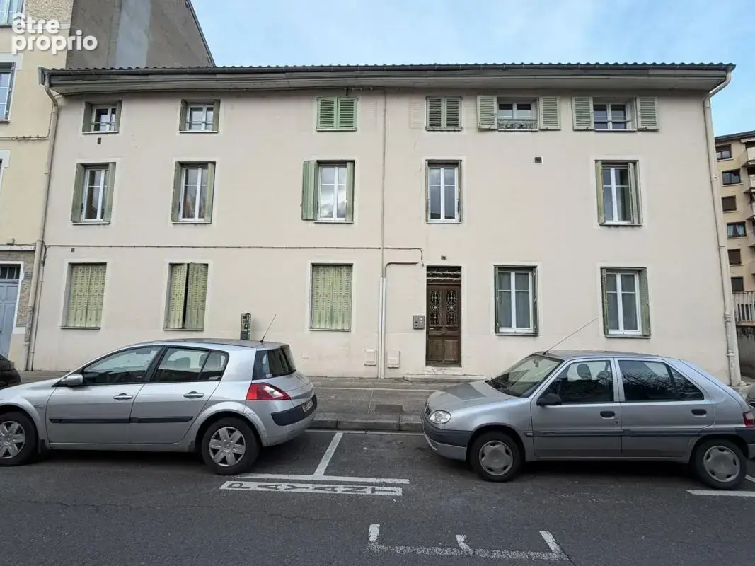 Appartement 407 m² à Bourg-En-Bresse  - photo 2