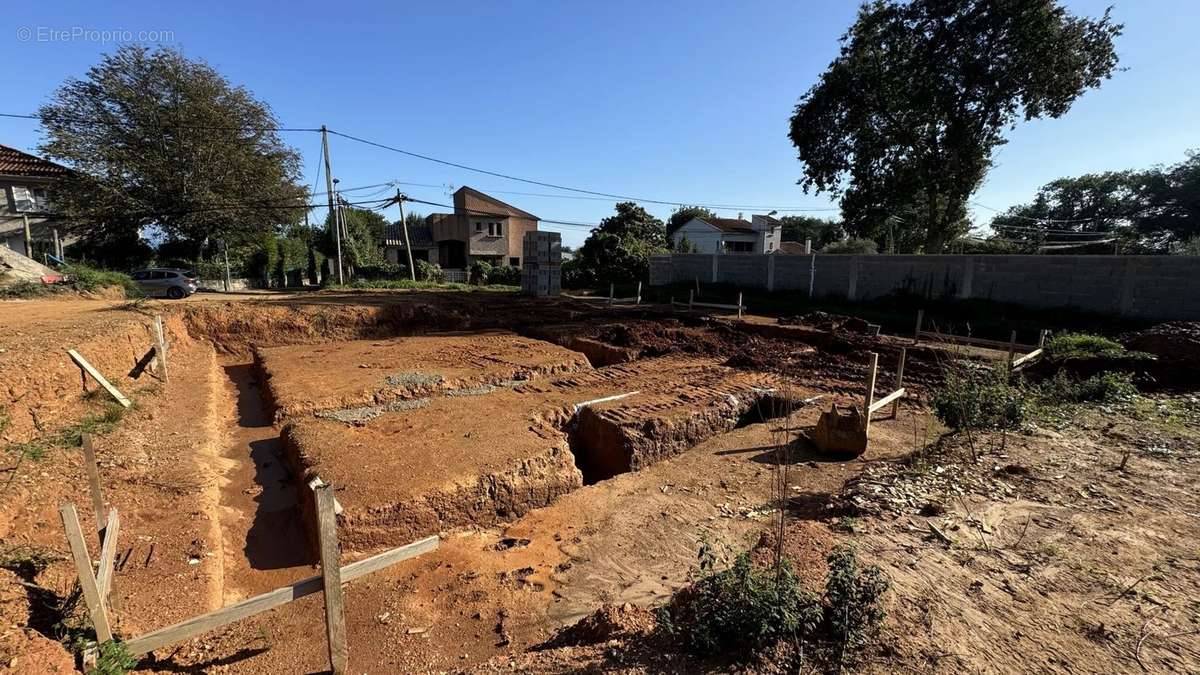 Maison à SANTA-LUCIA-DI-MORIANI