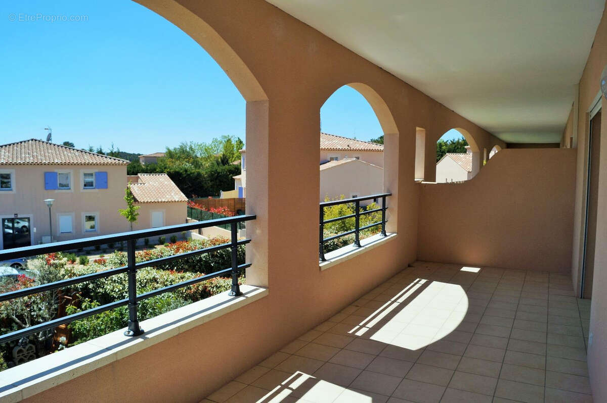 Appartement à CABRIES