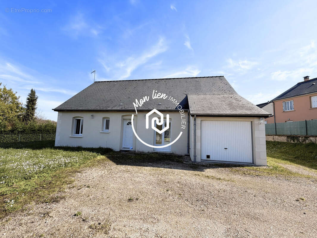 Maison à CINQ-MARS-LA-PILE