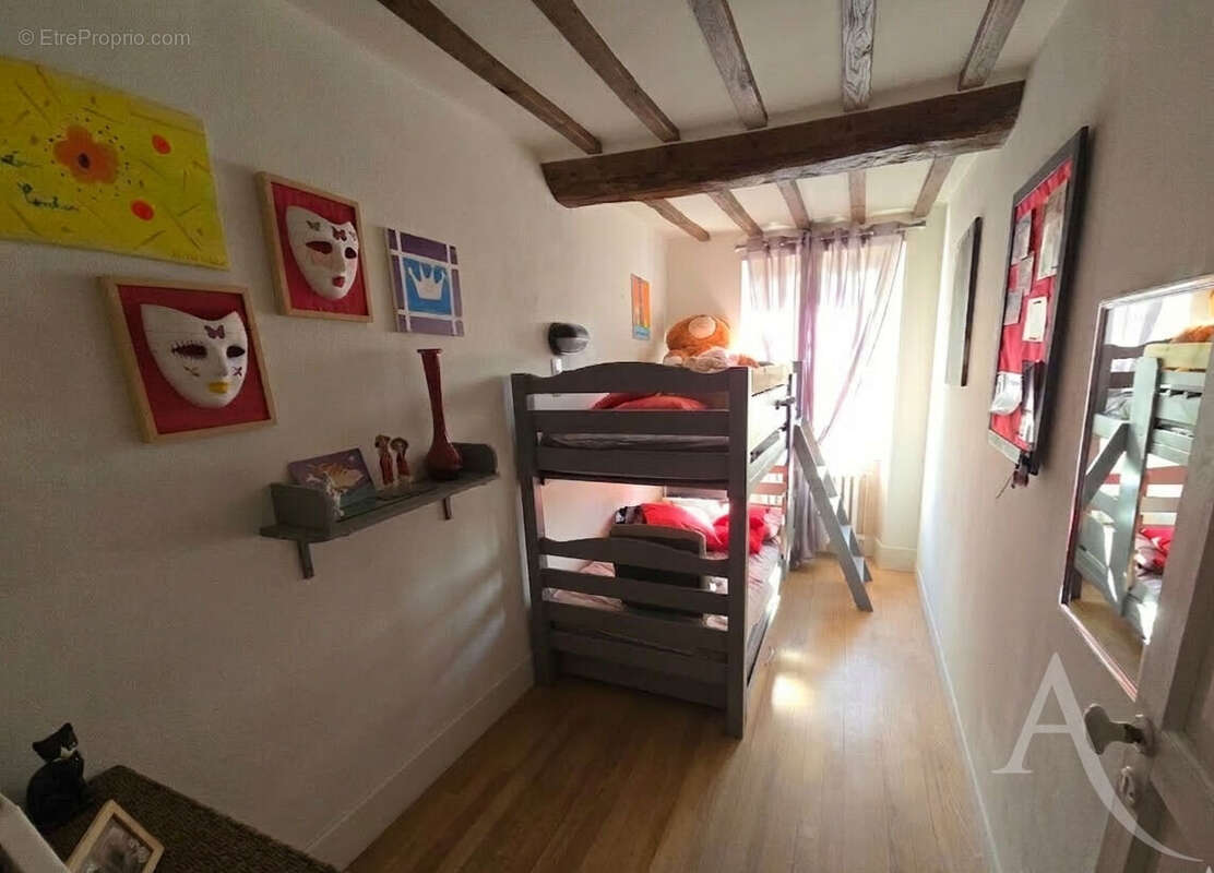 Maison à SAINT-PIERRE-SUR-DIVES