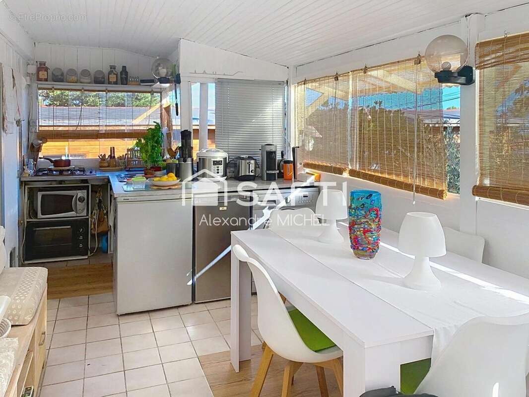 Photo 7 - Maison à LE CASTELLET