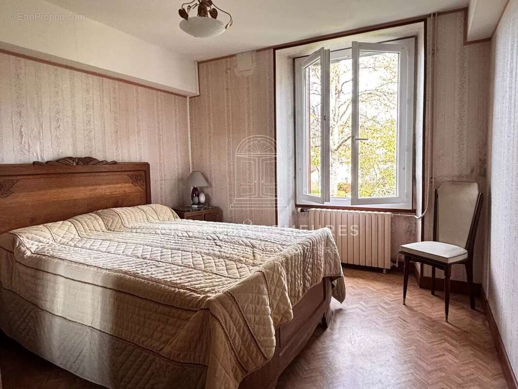 Maison à MERS-SUR-INDRE