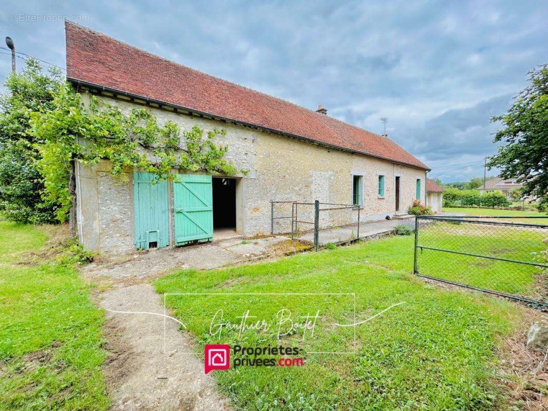 Maison à LA FERTE-GAUCHER