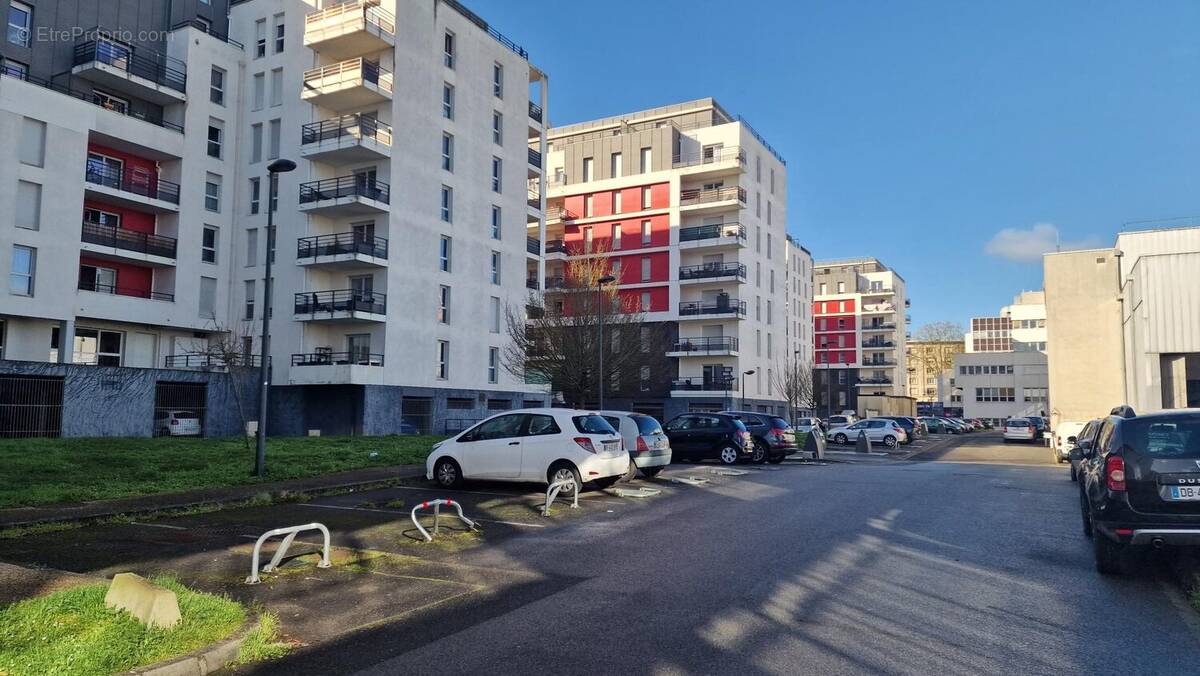 Parking à TOURS
