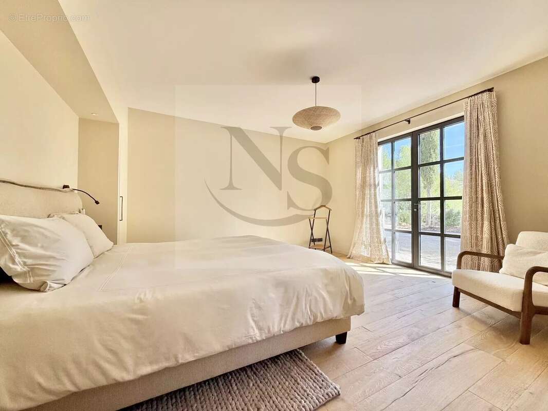 Maison à MAUSSANE-LES-ALPILLES