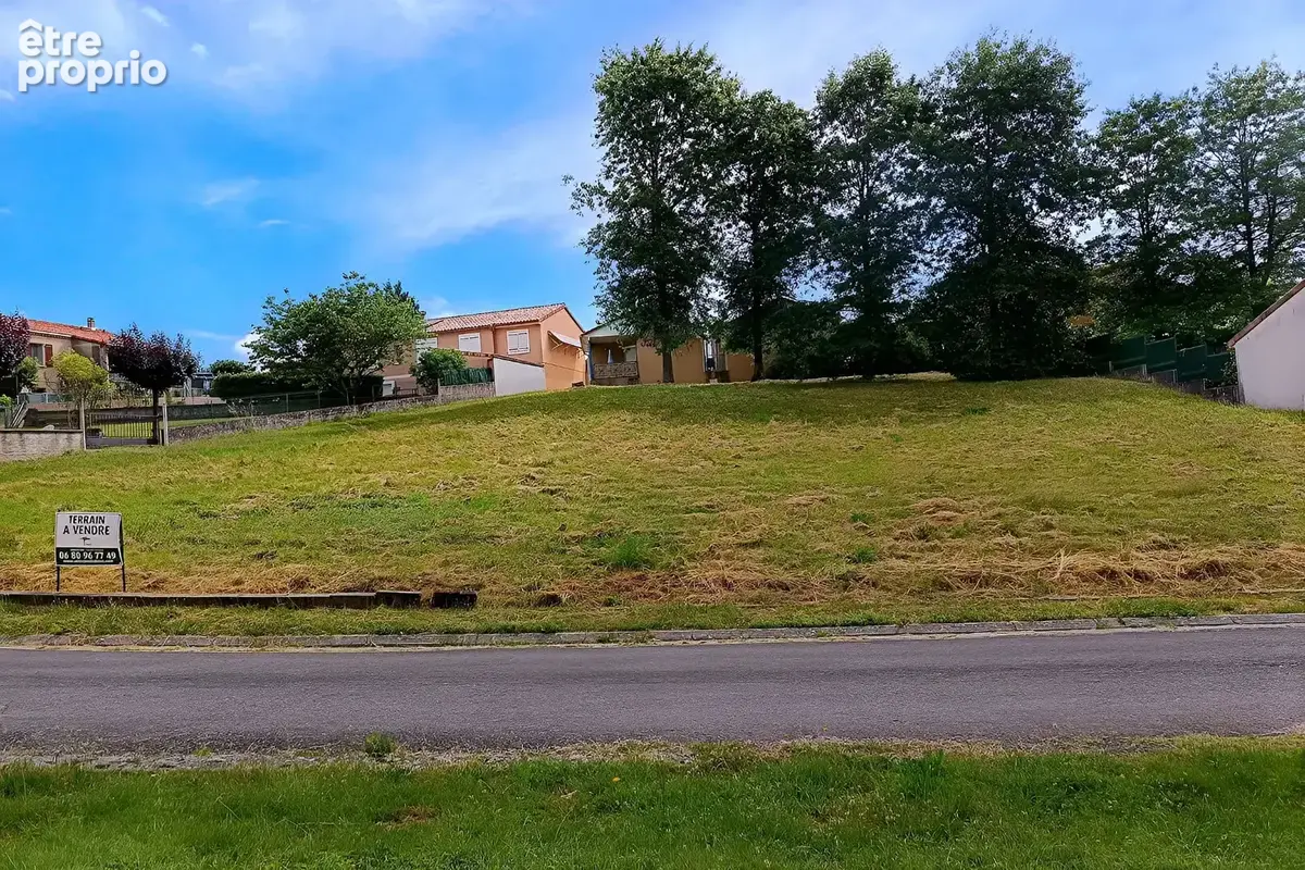 Terrain constructible viabilisé de 1 017 m² - photo 6