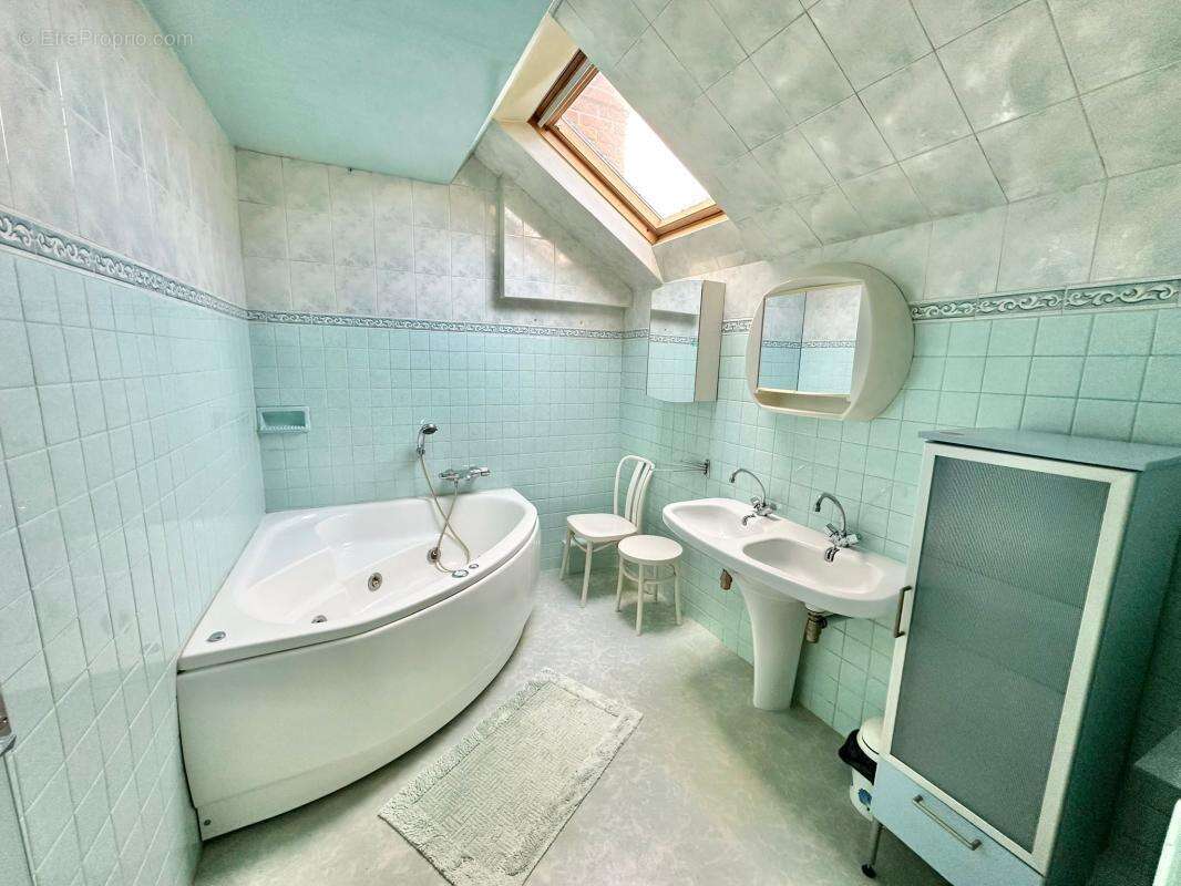 Maison à MANTES-LA-JOLIE