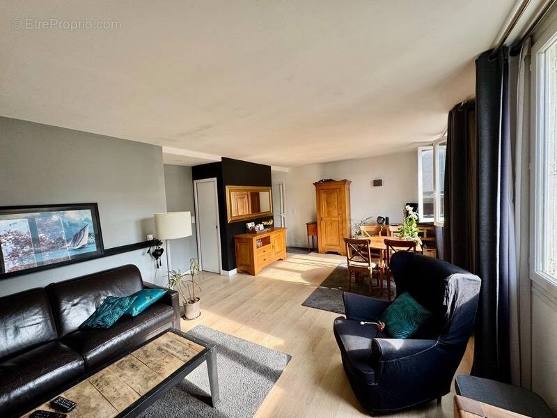 Appartement à MAISONS-ALFORT