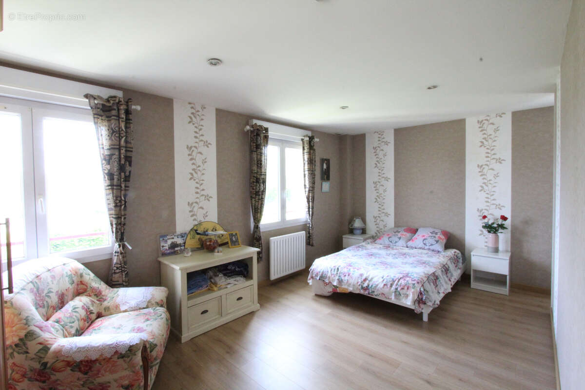 Maison à LA CHARITE-SUR-LOIRE