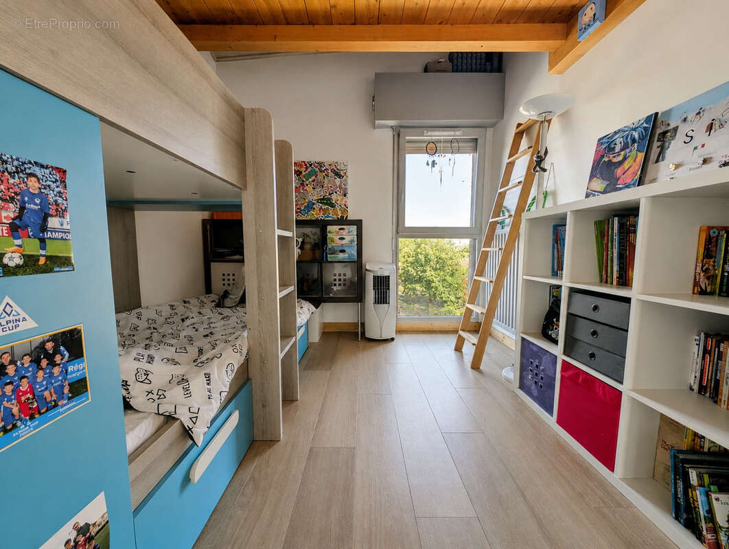 Appartement à MEYTHET
