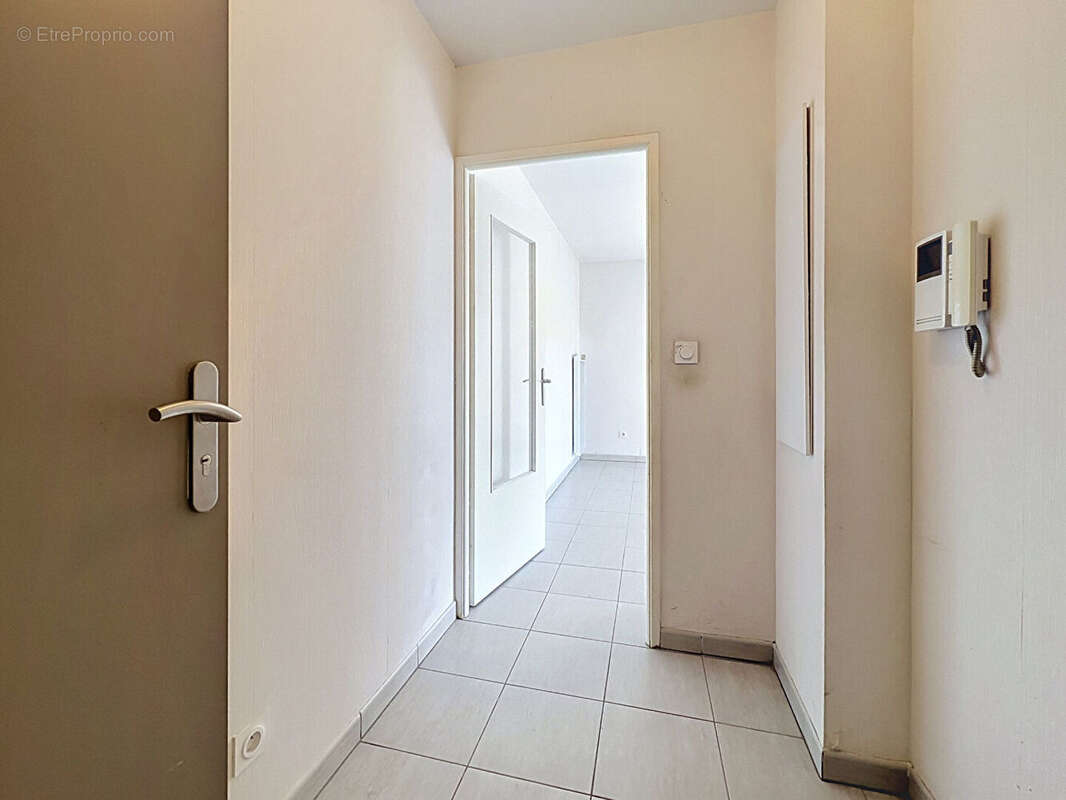 Appartement à MARSEILLE-10E
