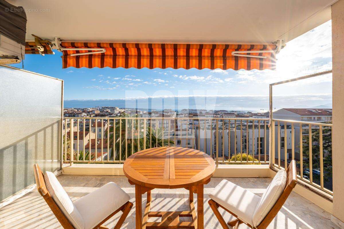Appartement à CANNES