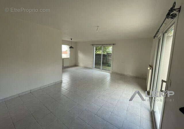 Maison 95 m² à Les Herbiers  - photo 3