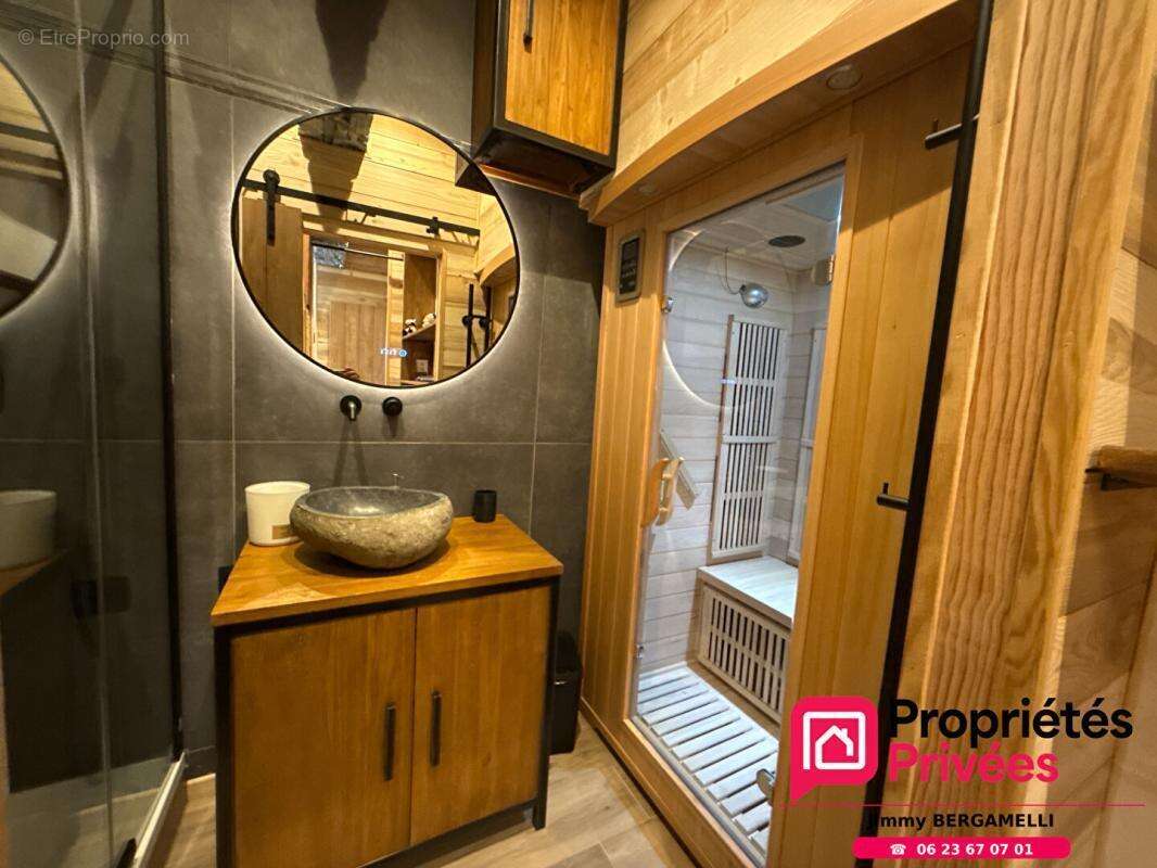 Un appartement récent aux prestations haut de gamme face au massif des Fiz - photo 6
