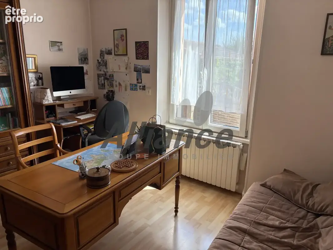 Maison  de  type  f5  sur  sous  sol  avec  piscine  a  luxeuil - photo 20