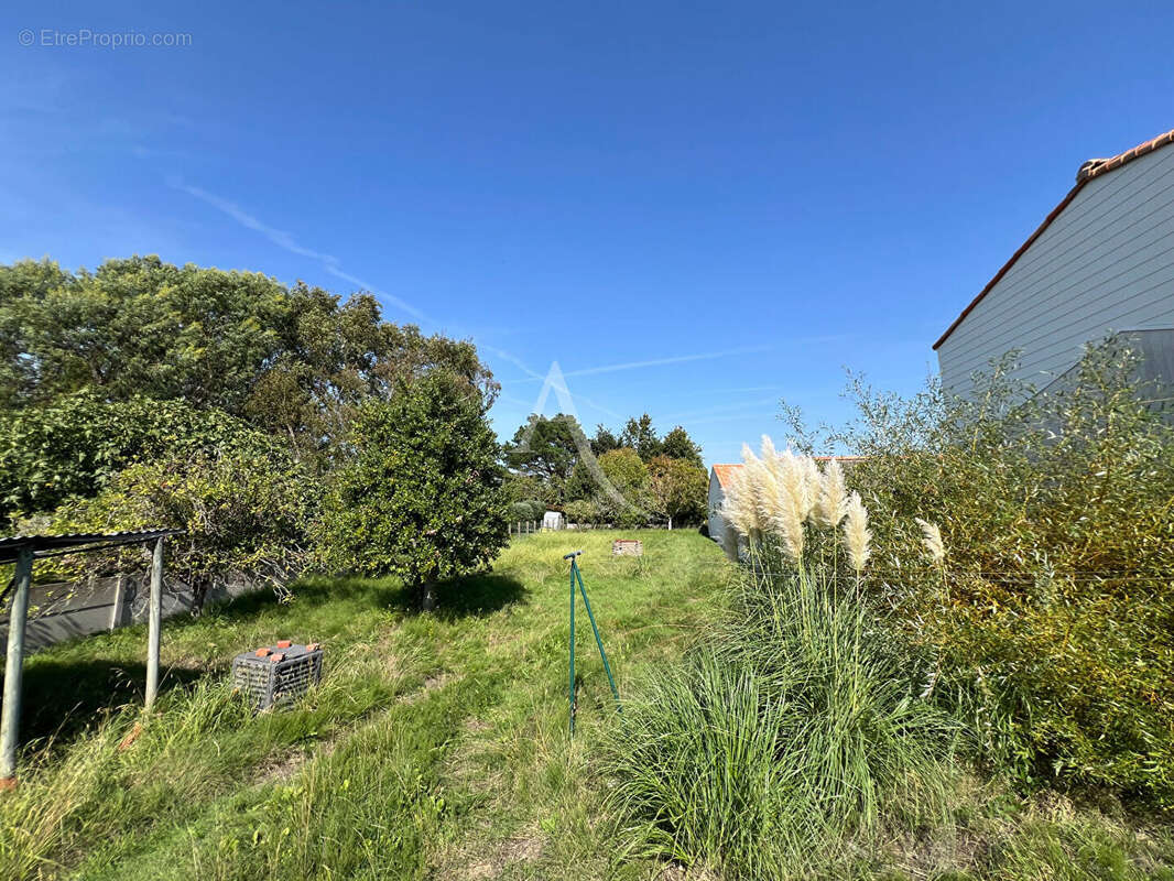 Maison à L&#039;AIGUILLON-SUR-MER