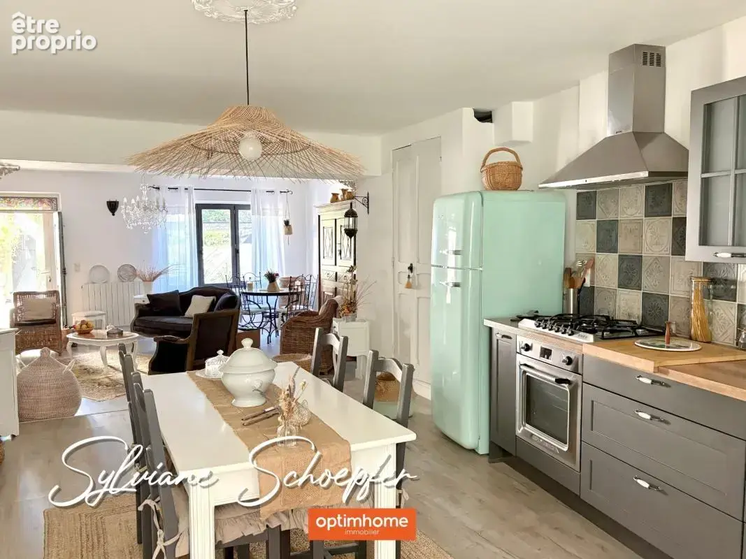 Maison de ville pleine de charme avec grand extérieur et garage, à 3 km de Grignan - photo 7
