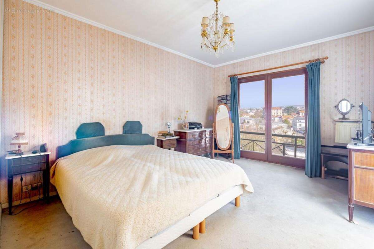 Appartement à LE RAINCY