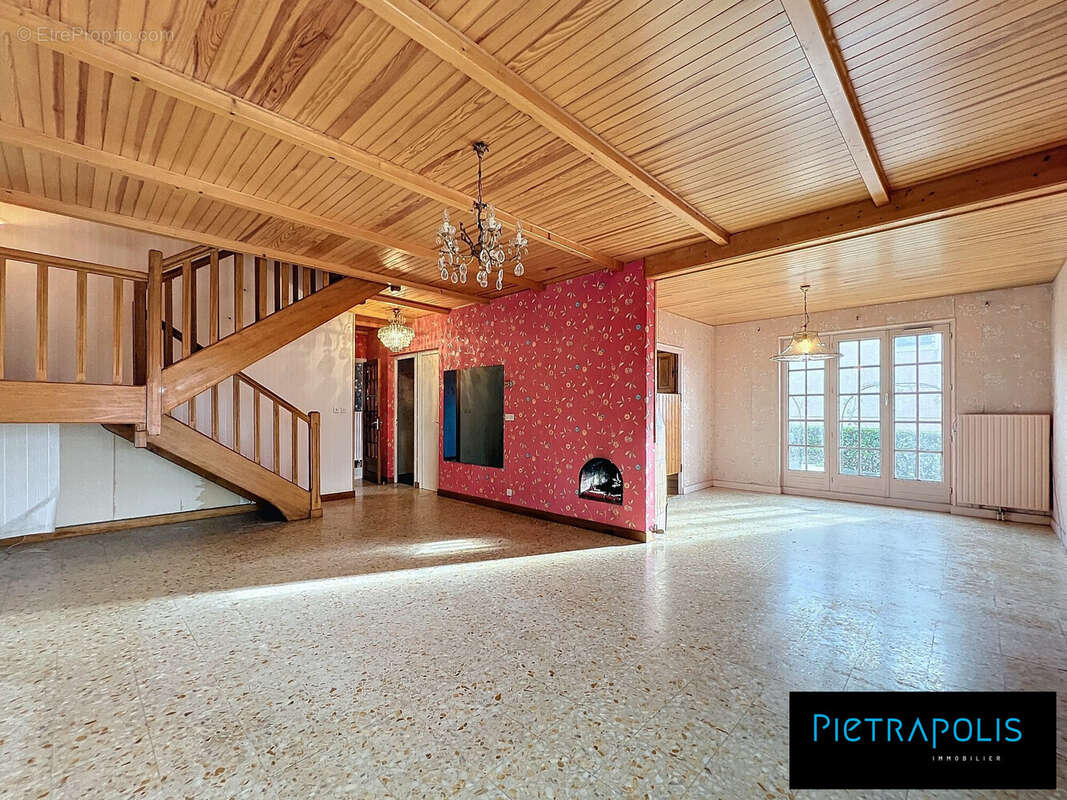 Maison à SAINT-PRIEST