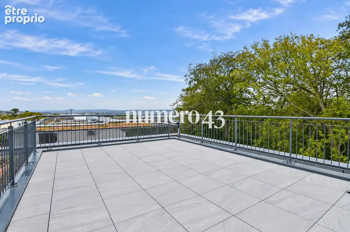 Appartement 3 pièces 85 m² à vendre à Brest (29200) - photo 3