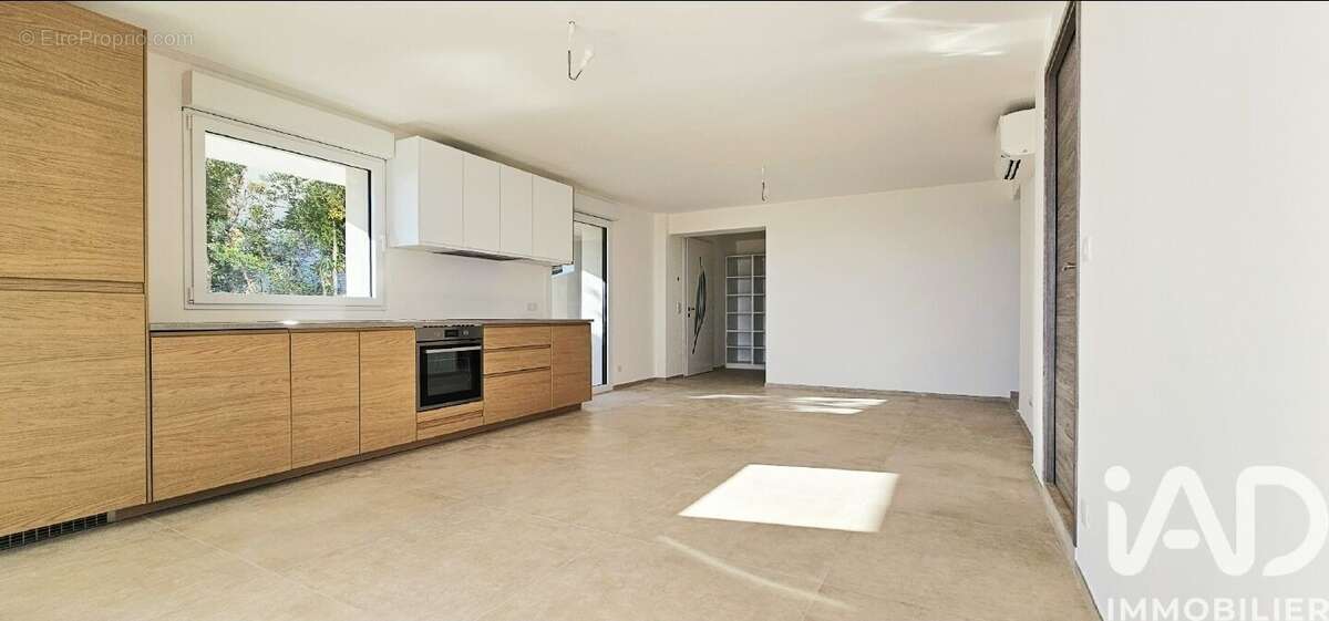 Photo 6 - Appartement à ROQUEBRUNE-SUR-ARGENS