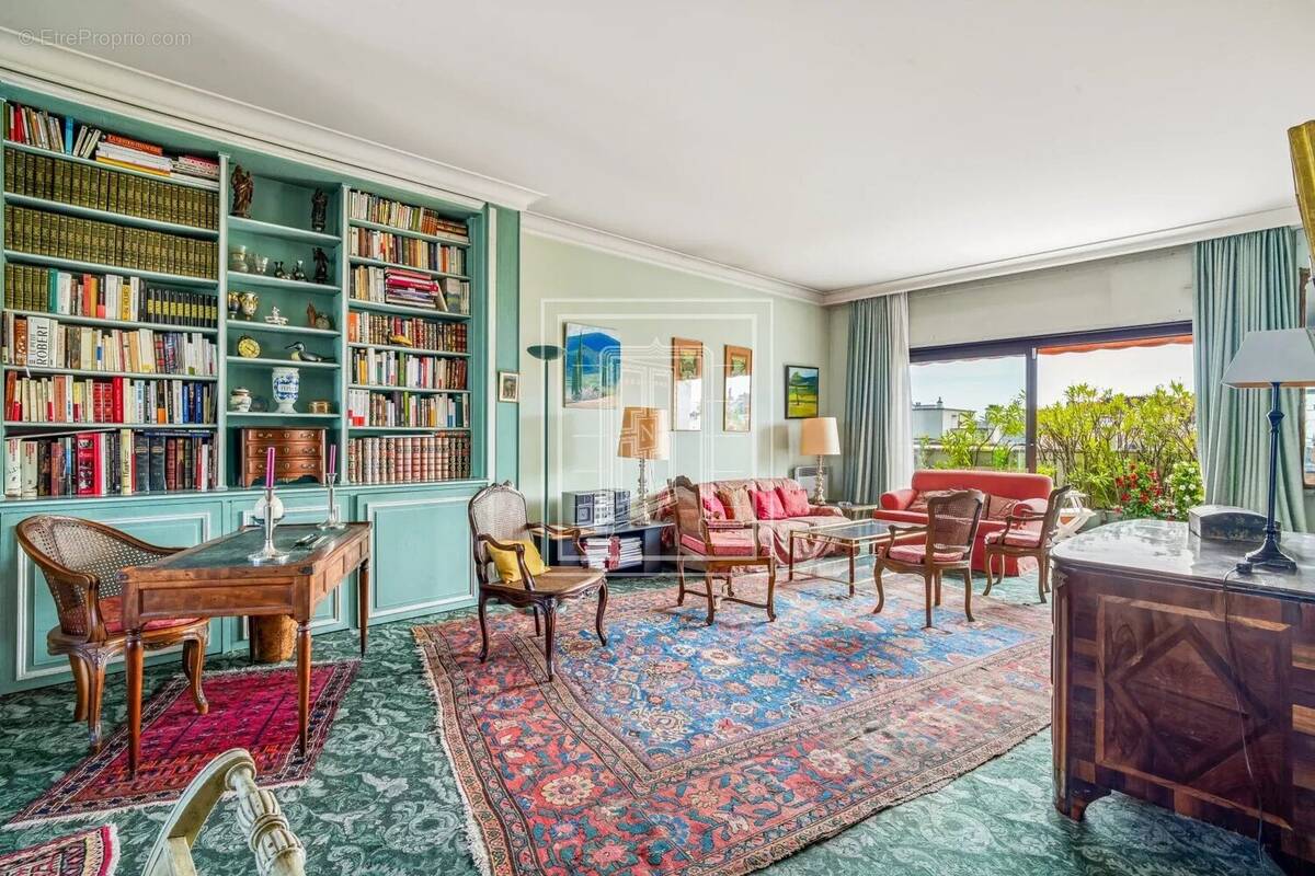 Appartement à BOULOGNE-BILLANCOURT