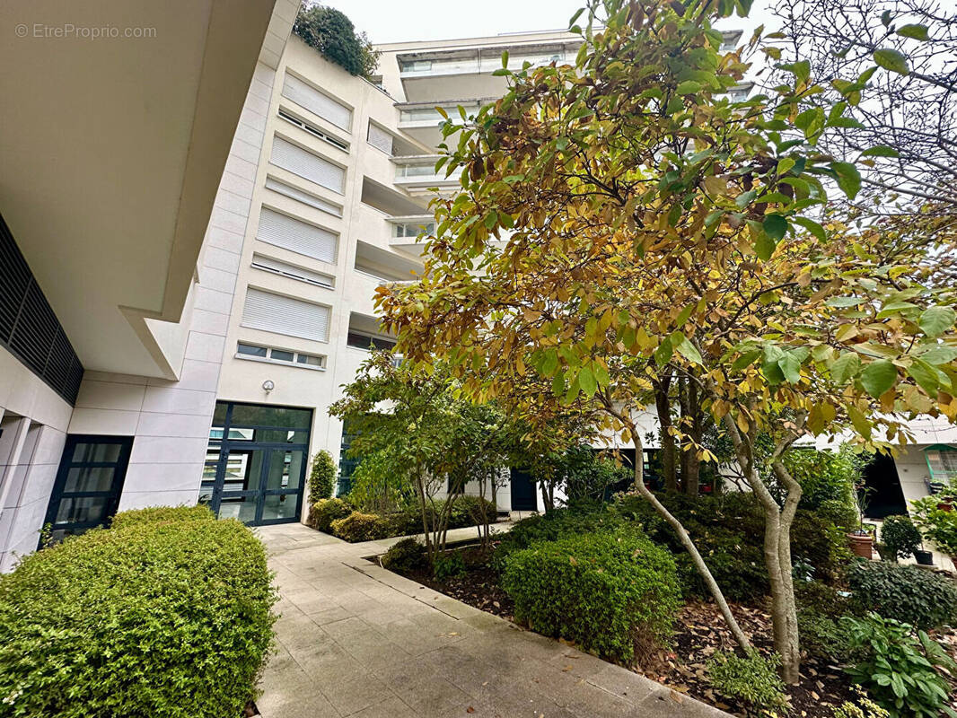 Appartement à MONTIGNY-LE-BRETONNEUX