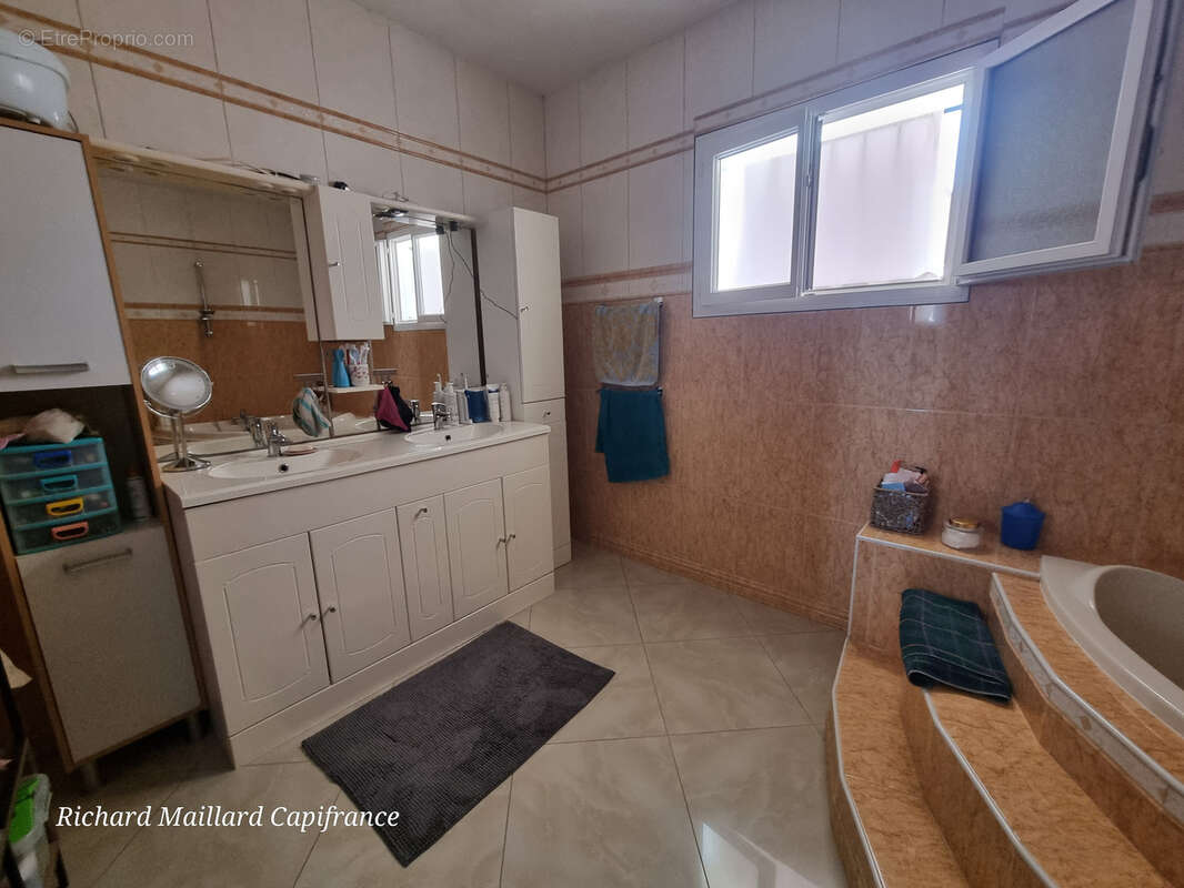 Maison à vendre + gite  SAINT PORQUIER (82) - photo 16