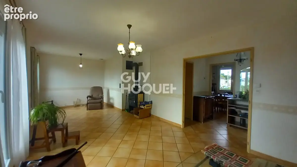 Maison 4 pièces 83 m² à vendre à Carentan (50500) - photo 4